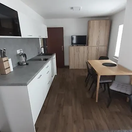 Radost * Kovářská